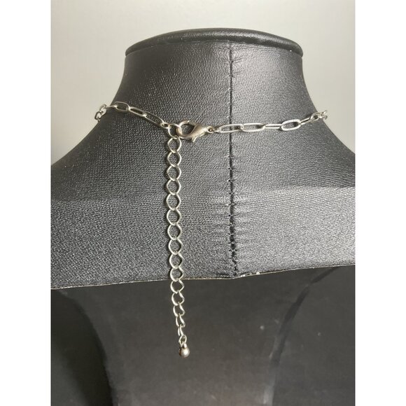Silver Paperclip Chain Necklace With Lobster Clasp and Extender - Picture 4 of 4